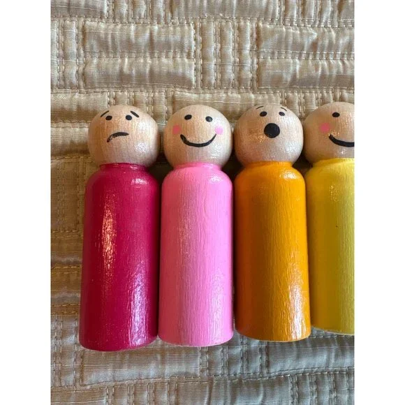 Set of 8 Wooden Emotional Peg People Montessori Toy Colorful Rainbow - Picture 3 of 7